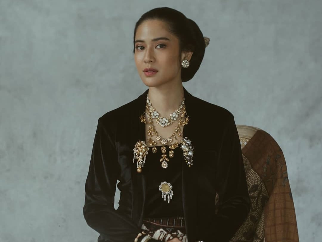 Sosok Kartini, Kartini Masa Kini, Dian Sastro