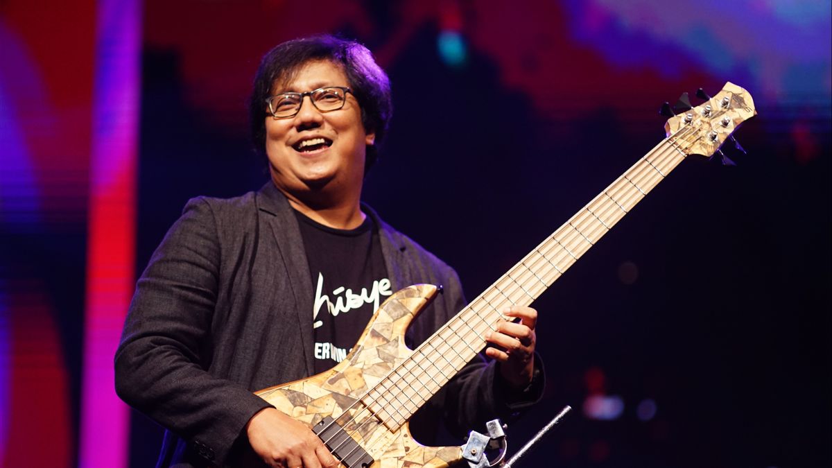 bassist terbaik Indonesia